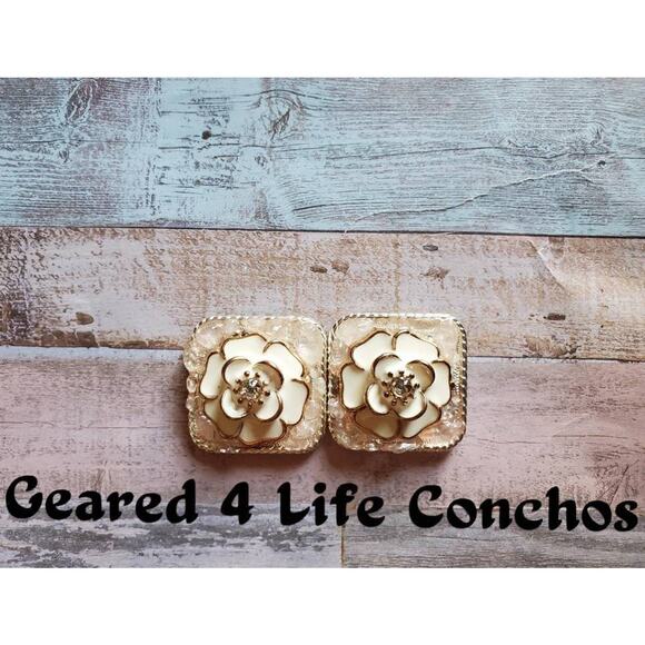 Floral quartz, gemstone inlay, replacement conchos, saddle conchos, screwback - Picture 2 of 4